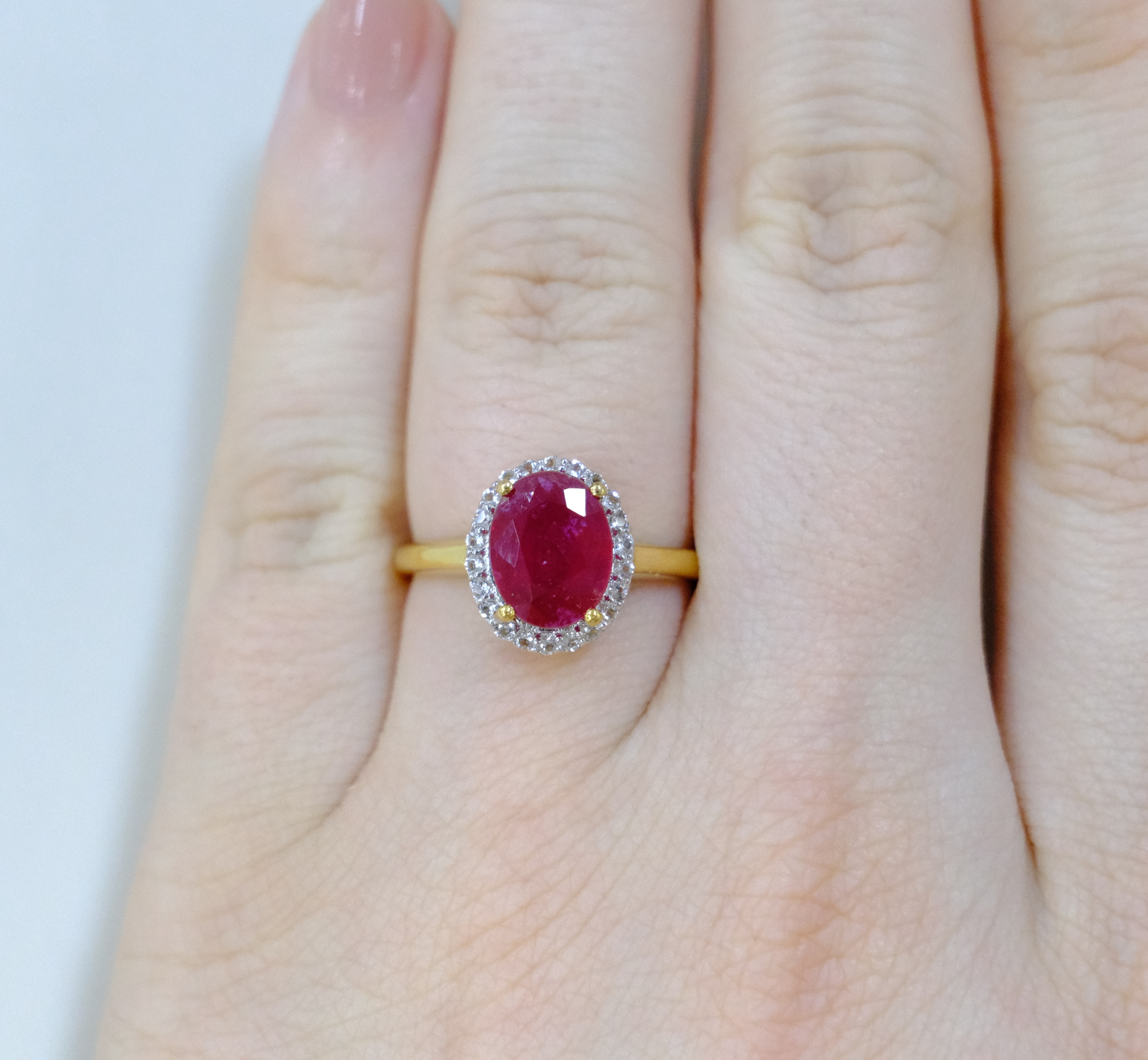Серебряное кольцо с рубином